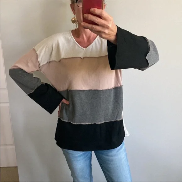 Waffle Knit, Color Block Long Sleeve Tunic Top - Picture 4 of 11